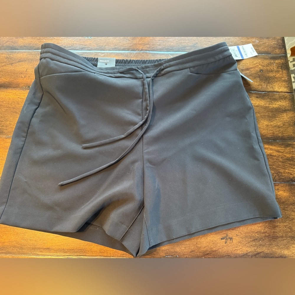 Women's INC NWT Black Dress Shorts-Size XL